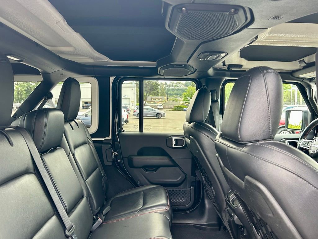Used 2019 Jeep Wrangler Unlimited Rubicon AWD/4WD image 14