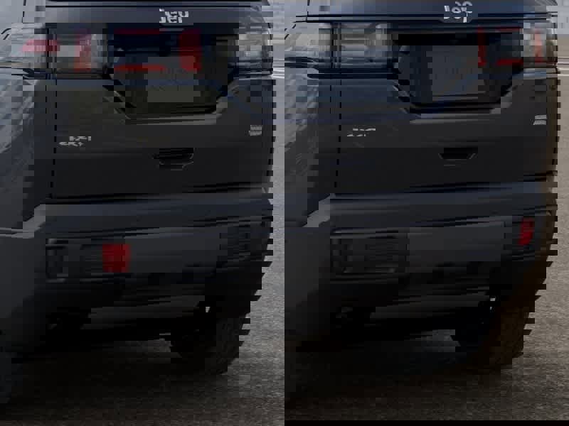 New 2026 Jeep Cherokee Overland image 13