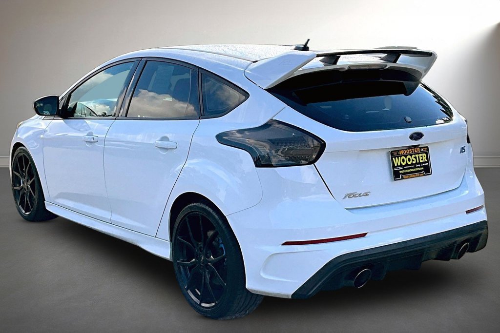 Used 2017 Ford Focus RS AWD/4WD image 4