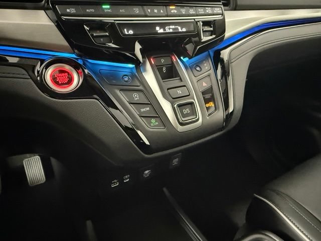Used 2025 Honda Odyssey Touring image 24