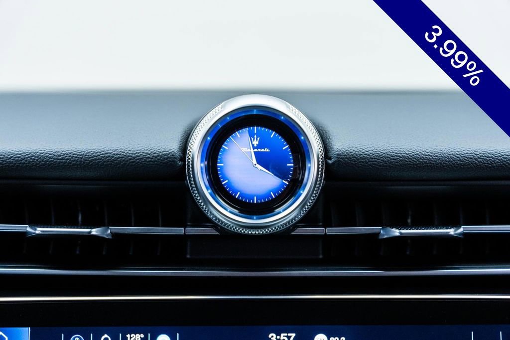 Used 2024 Maserati Grecale GT image 42