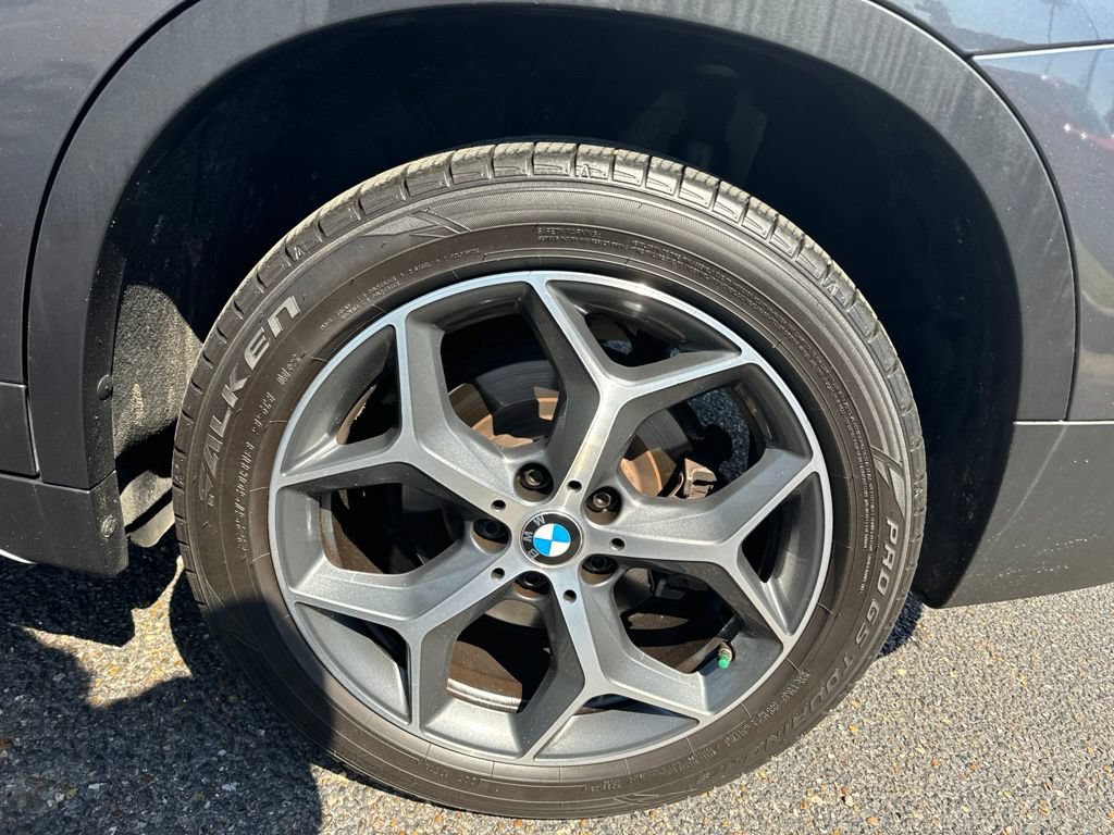Used 2019 BMW X1 sDrive28i w/ Convenience Package FWD image 10