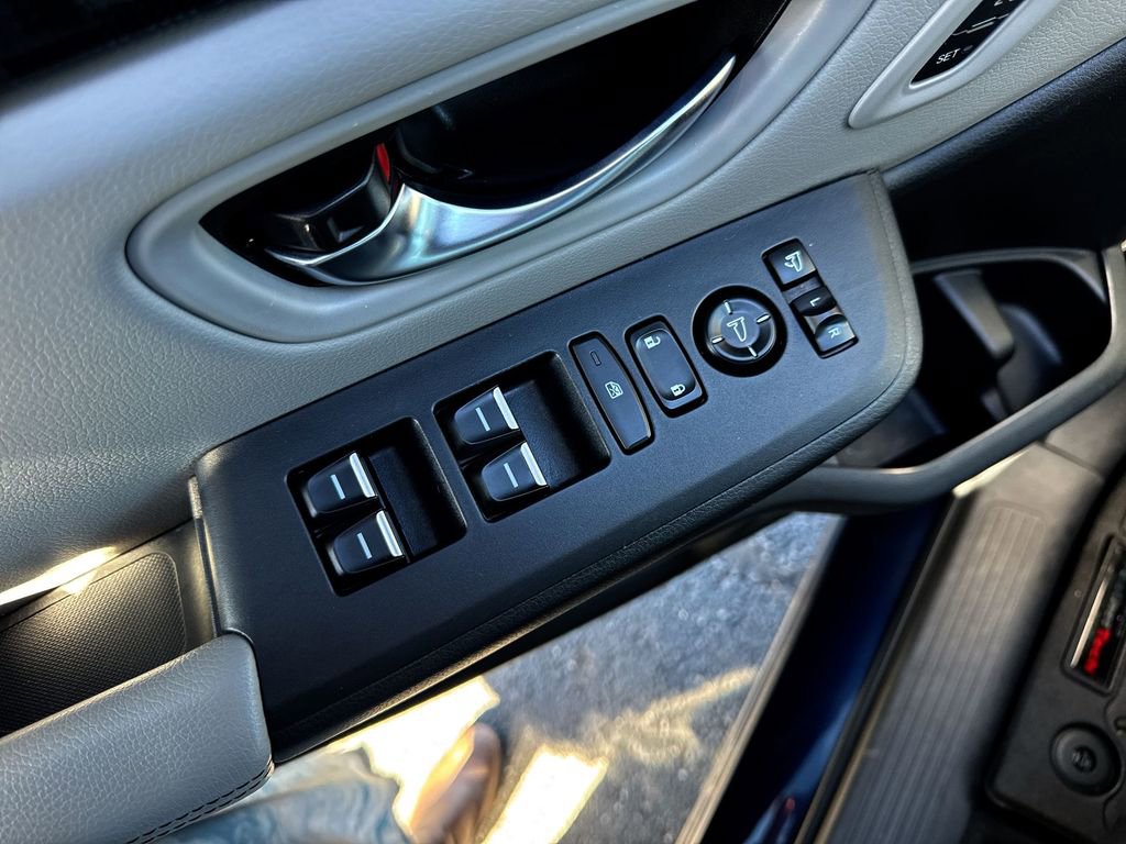 Used 2023 Honda Pilot Elite image 13
