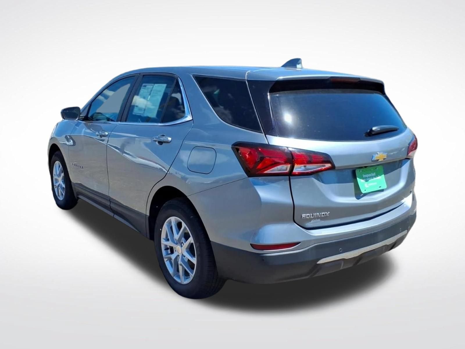 Used 2024 Chevrolet Equinox LT FWD image 3