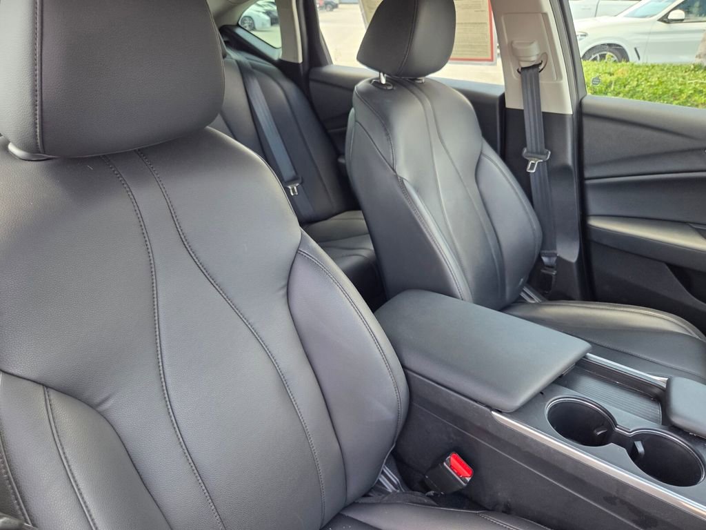 Used 2023 Acura TLX FWD image 31