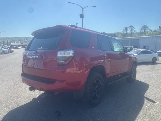 Used 2024 Toyota 4Runner SR5 image 5