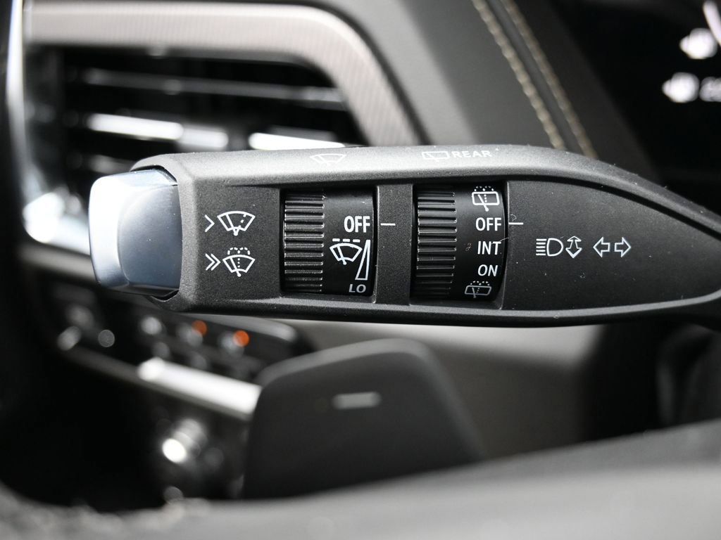 New 2026 GMC Yukon Elevation image 15