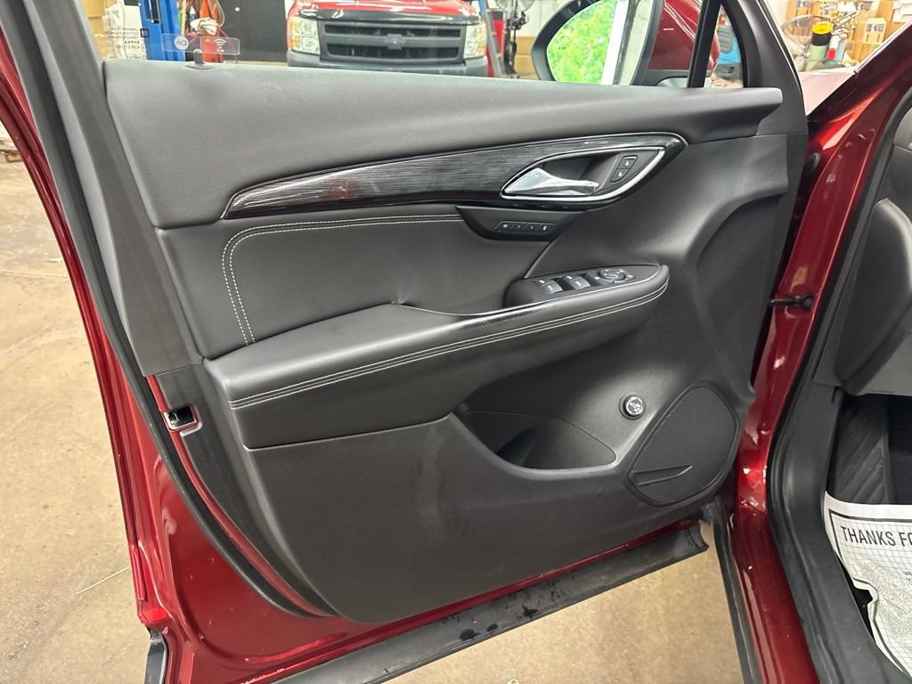 Used 2023 Buick Envision Essence AWD/4WD image 20