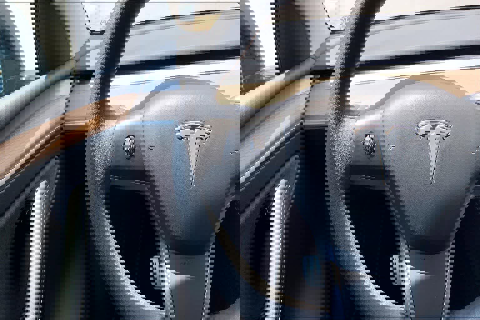 Used 2023 Tesla Model Y Performance image 25