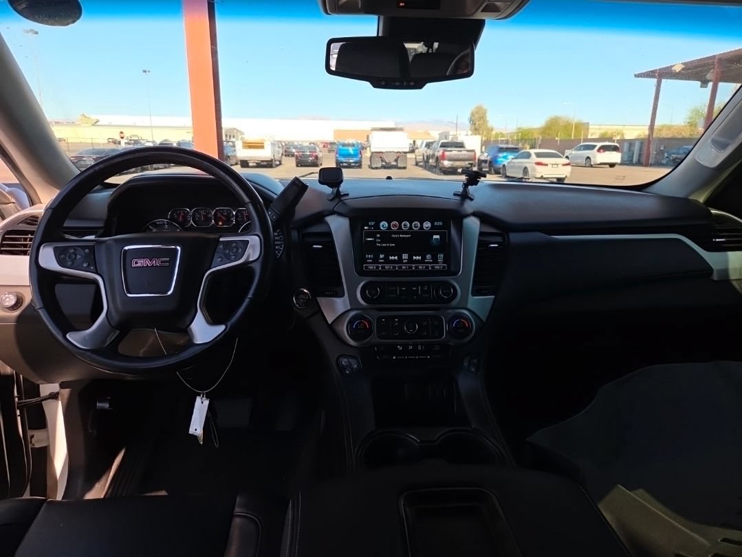 Used 2019 GMC Yukon XL SLT AWD/4WD image 10