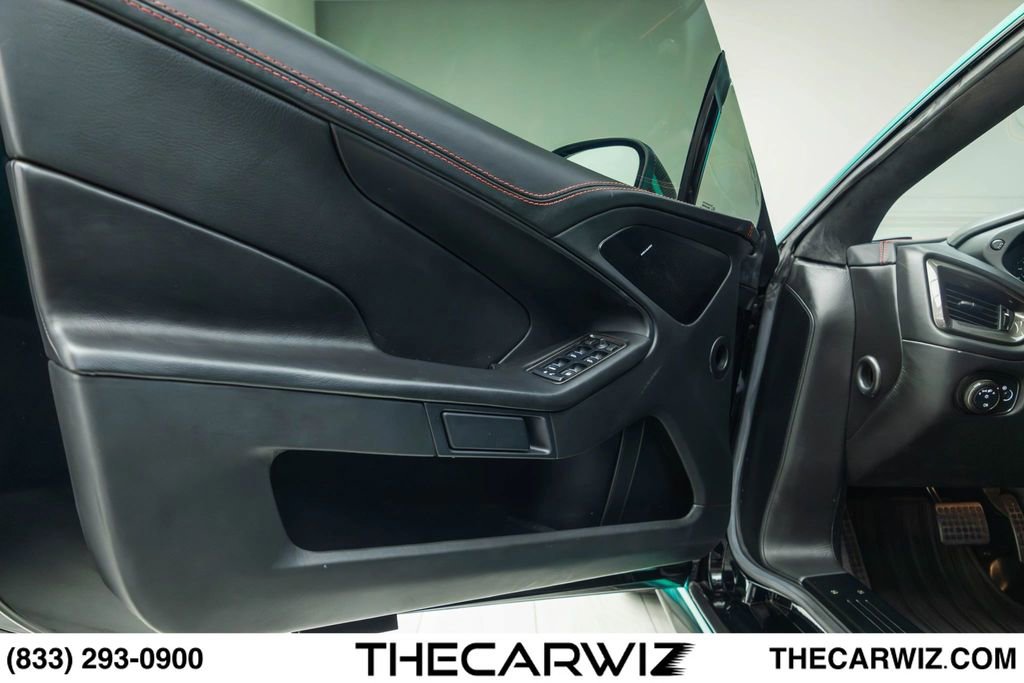 Used 2016 Aston Martin Vanquish Coupe RWD image 36