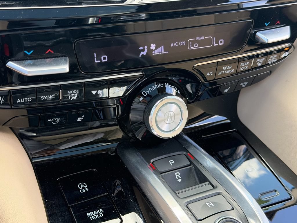 Used 2023 Acura MDX w/ Technology Package FWD image 28