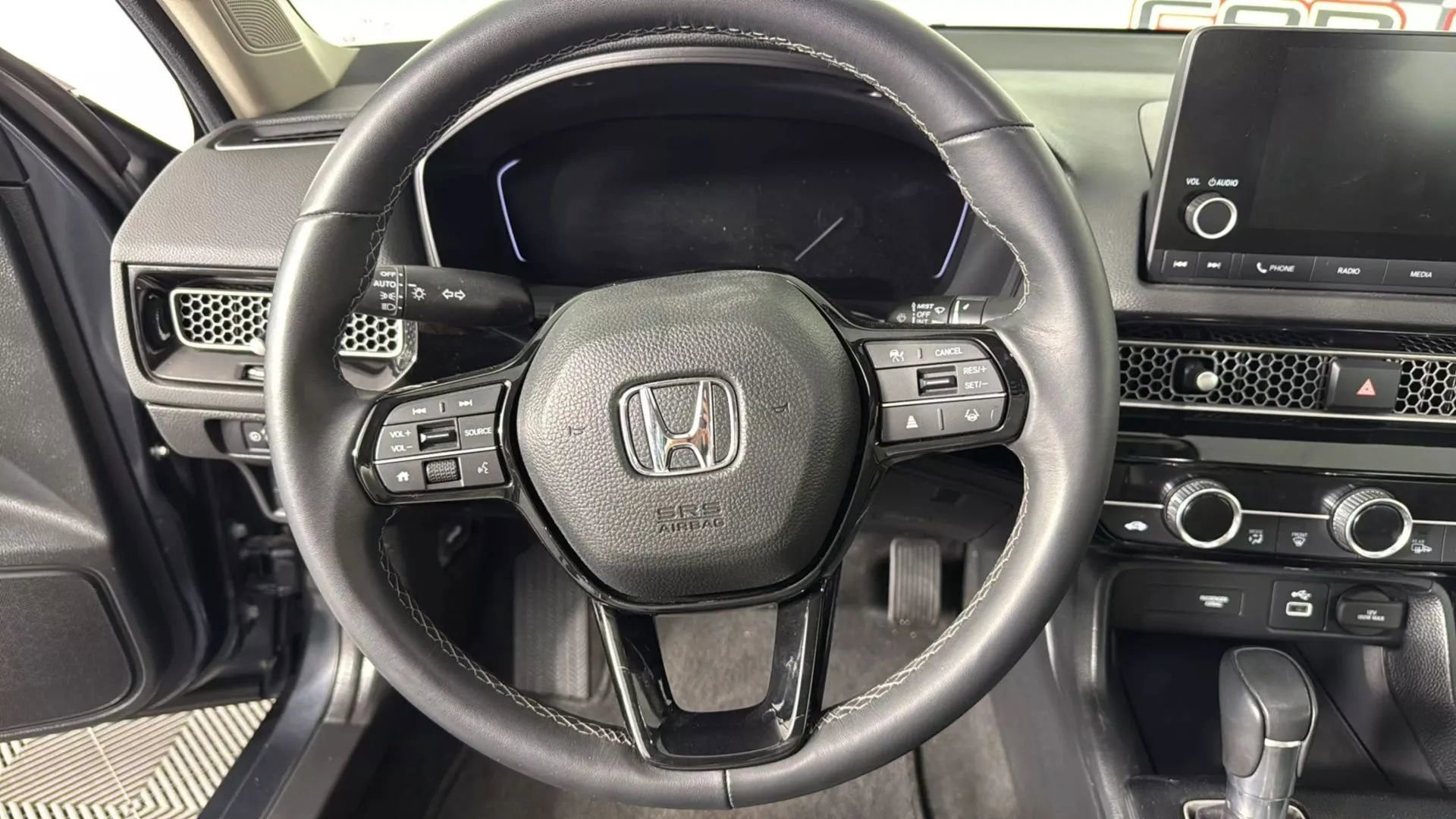 Used 2024 Honda Civic EX image 10