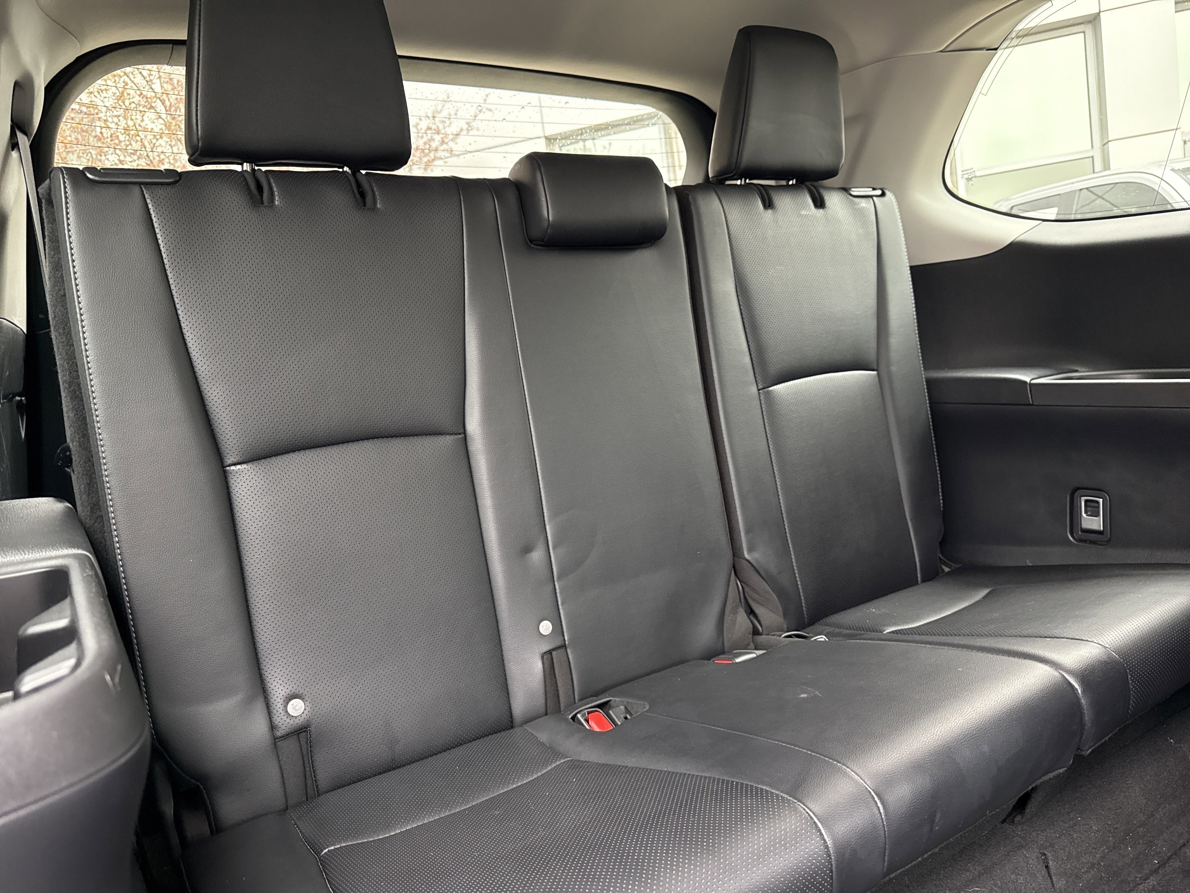 Used 2024 Toyota Grand Highlander AWD image 32