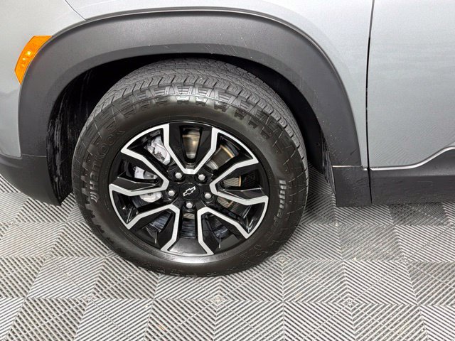 Used 2025 Chevrolet TrailBlazer ACTIV w/ Convenience Package AWD/4WD image 10