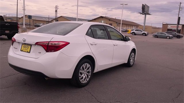 Used 2019 Toyota Corolla L image 9