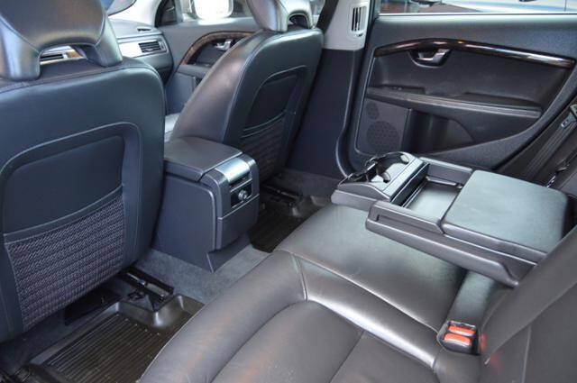 Used 2016 Volvo XC70 T5 Premier w/ Proximity Package FWD image 28