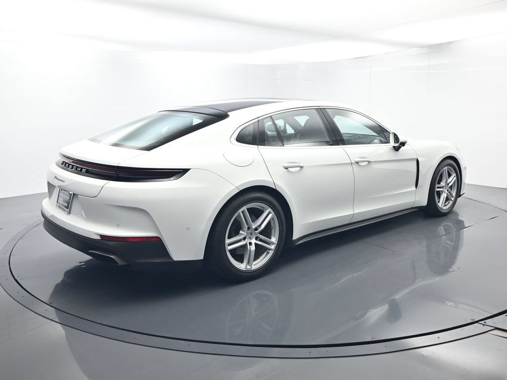 Certified 2025 Porsche Panamera RWD image 15
