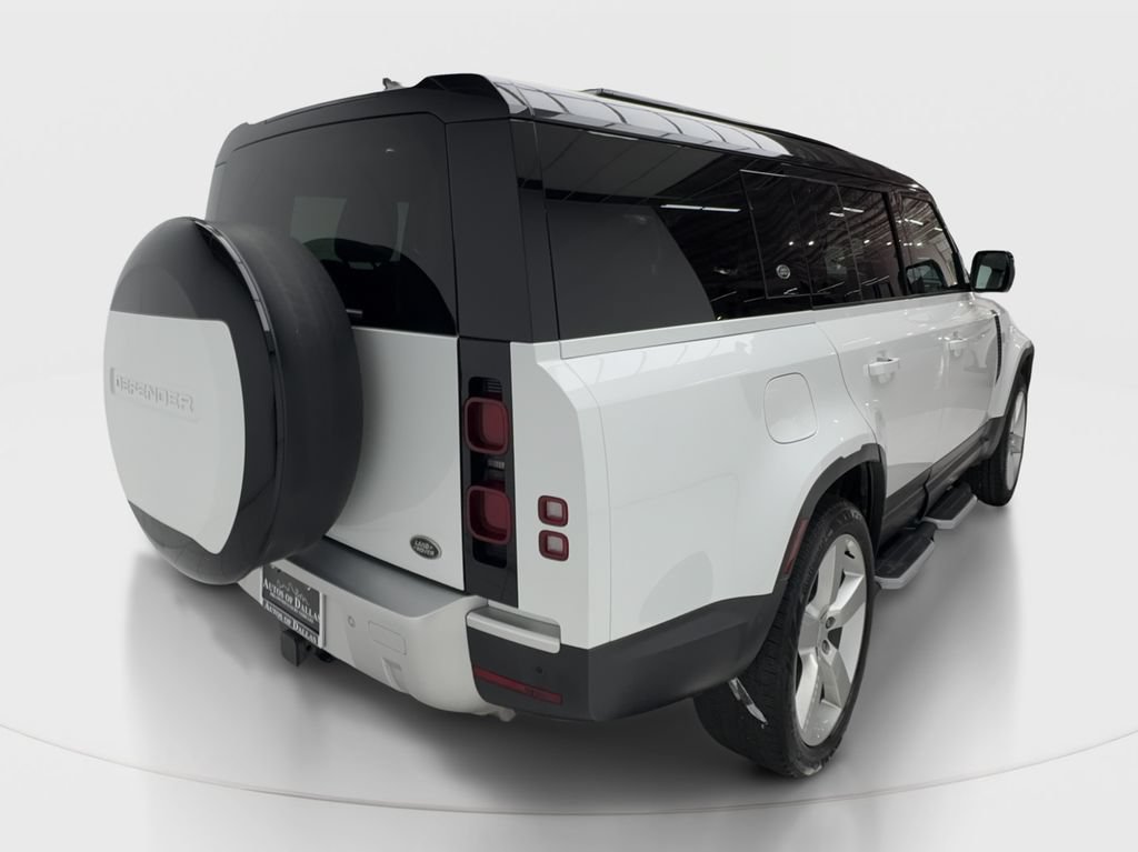 Used 2023 Land Rover Defender 130 SE AWD/4WD image 7