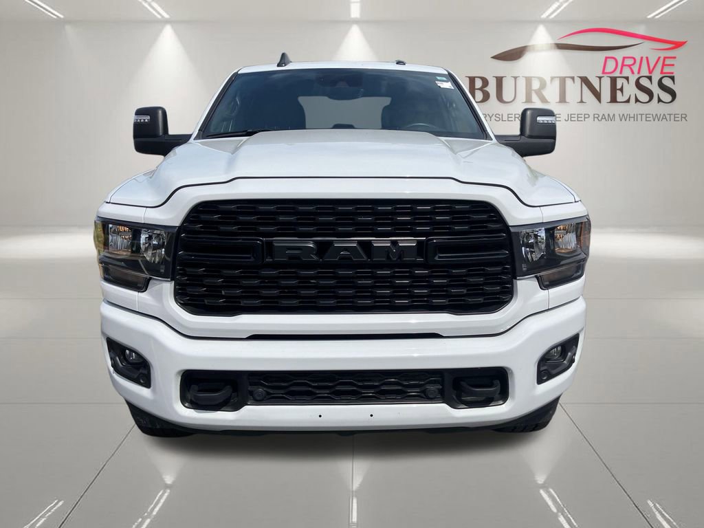 Used 2024 RAM 2500 Big Horn w/ Night Edition AWD/4WD image 3