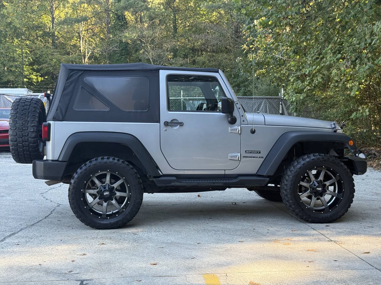 Used 2015 Jeep Wrangler Sport AWD/4WD image 3