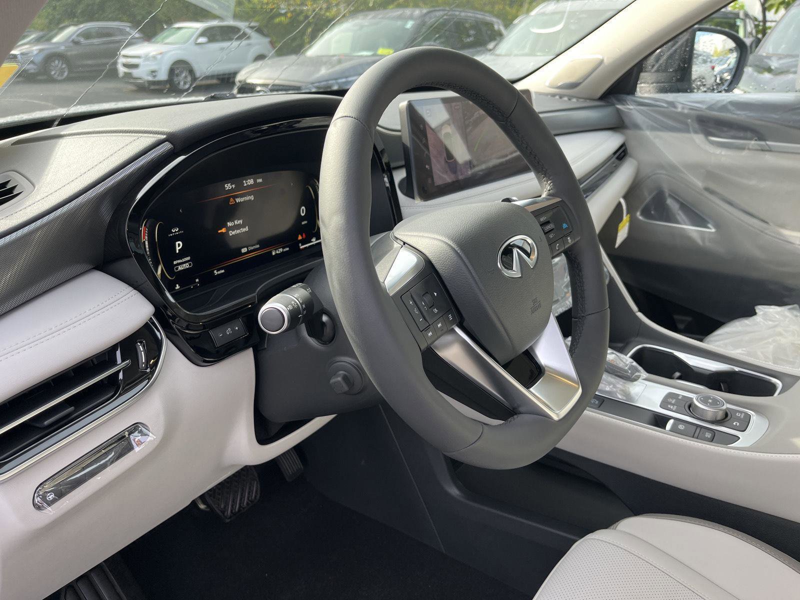 New 2026 INFINITI QX60 Luxe w/ Cargo Package image 11