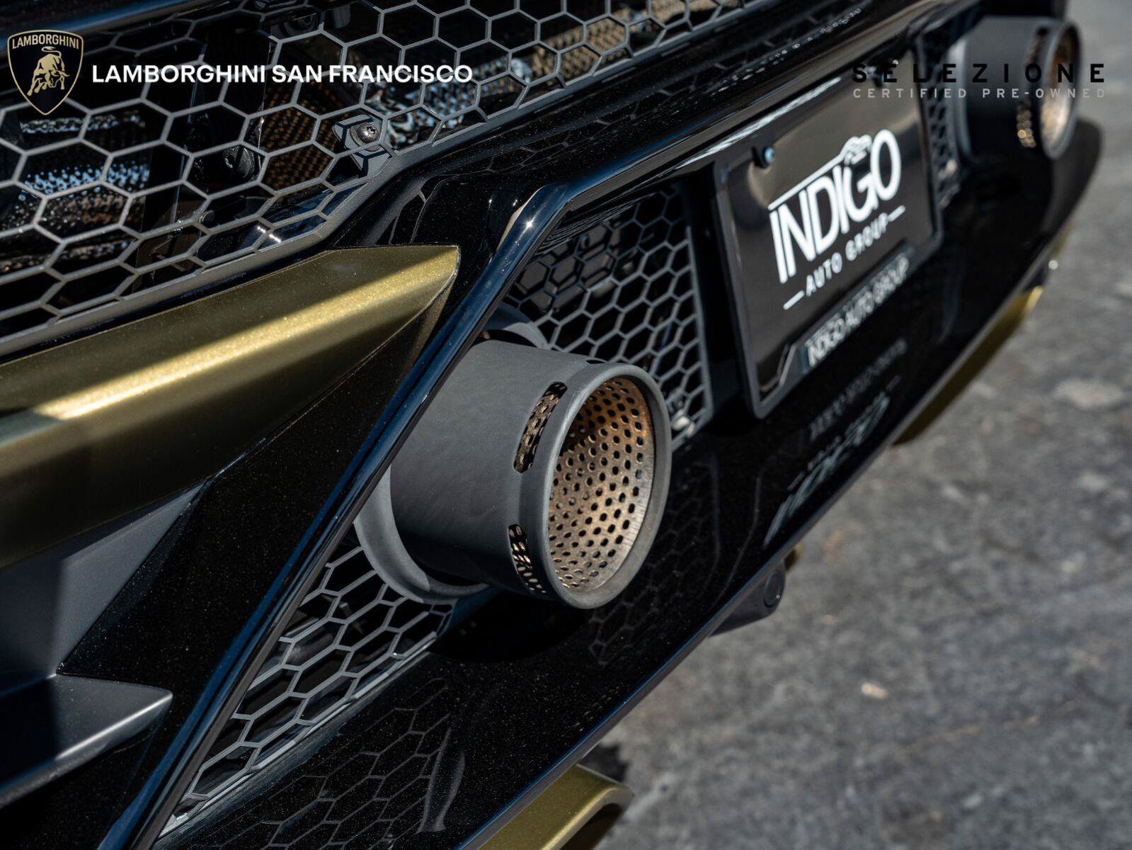 Used 2023 Lamborghini Huracan EVO RWD image 30
