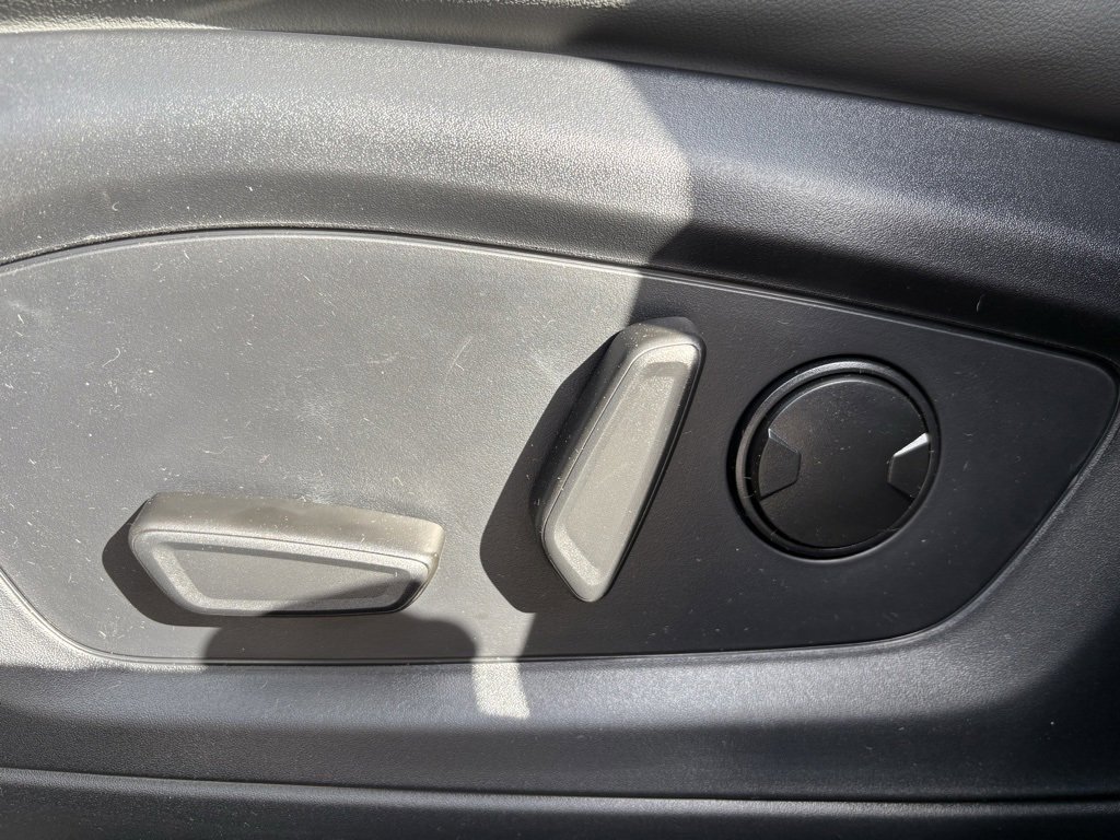 New 2026 Ford Explorer Active image 19