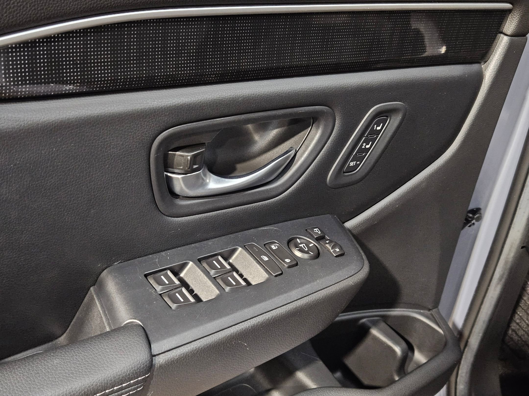 Used 2024 Honda Pilot Elite image 21