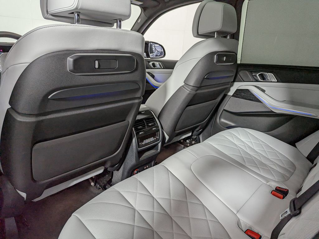 Certified 2024 BMW X5 M60i image 48