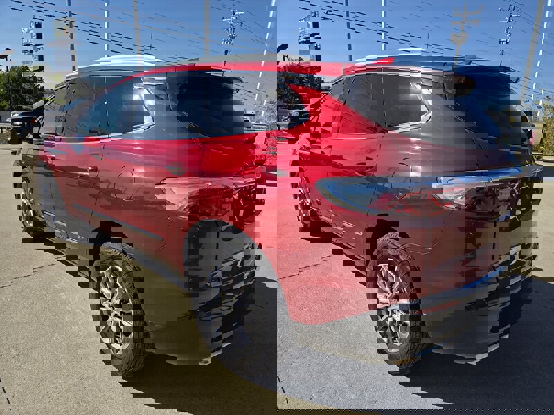 Used 2024 Buick Enclave Premium image 5