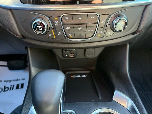 Used 2023 Chevrolet Traverse RS w/ LPO, Floor Liner Package image 25