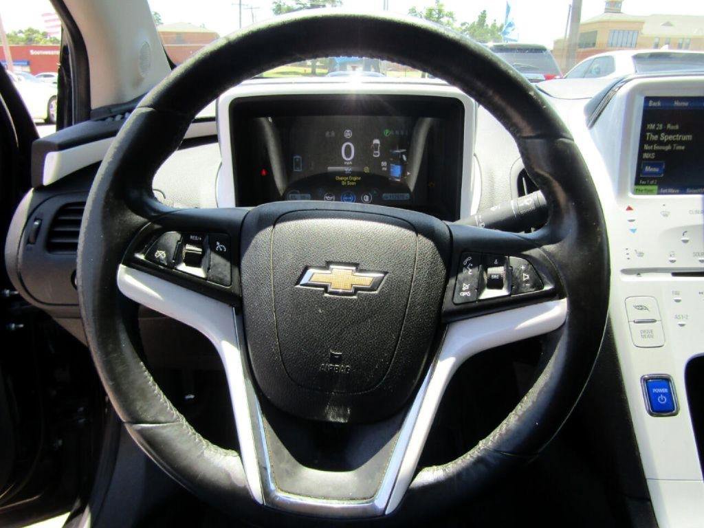 Used 2012 Chevrolet Volt Premium w/ Premium Trim Package image 11