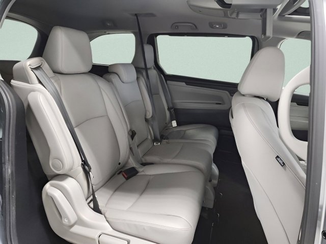 Used 2023 Honda Odyssey Touring image 19