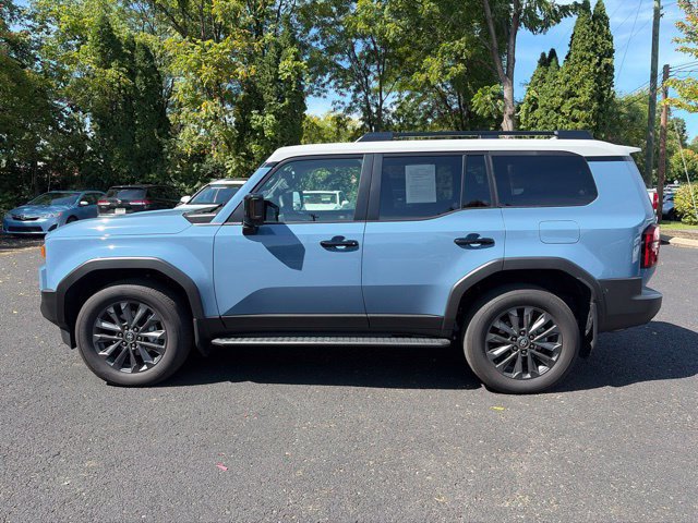 Used 2025 Toyota Land Cruiser w/ Premium Package AWD/4WD image 9