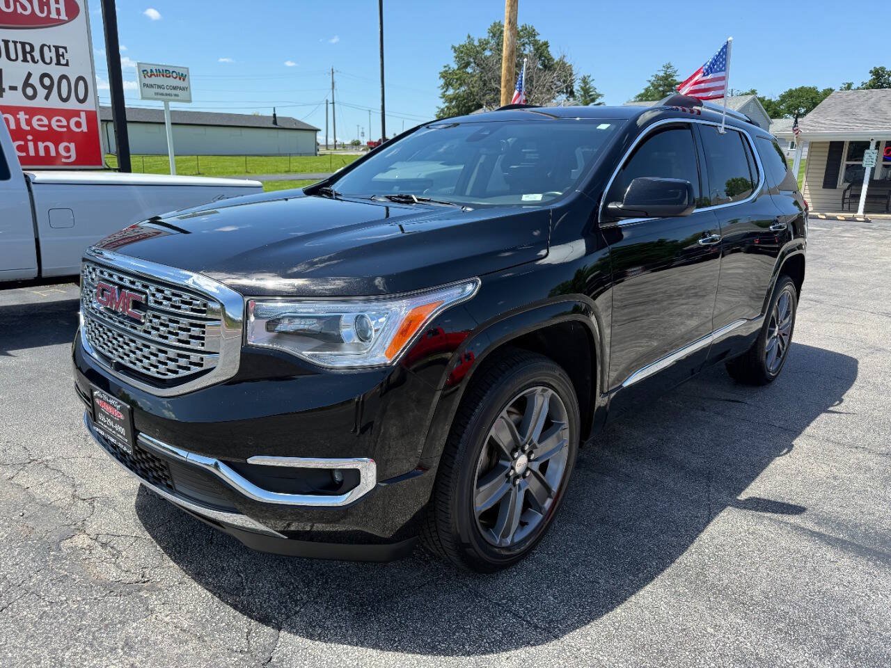 Used 2019 GMC Acadia Denali w/ Technology Package FWD image 1