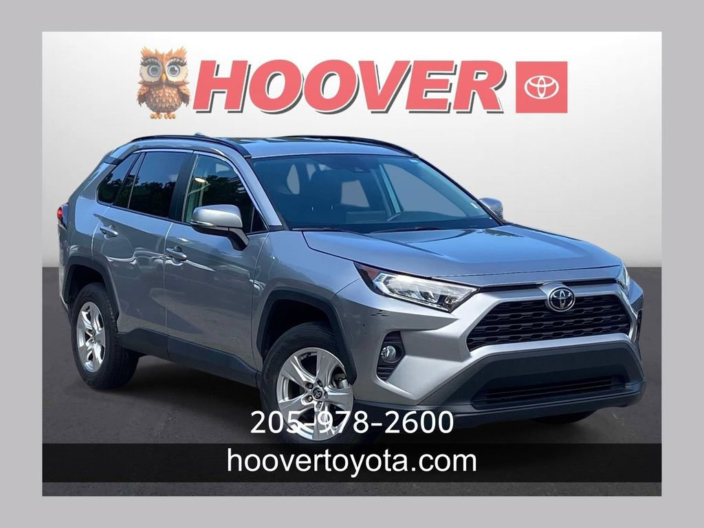 Used 2021 Toyota RAV4 XLE FWD video 1