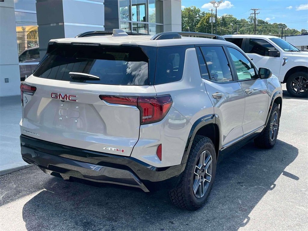 New 2026 GMC Terrain AT4 w/ LPO, Floor Liner Package image 3