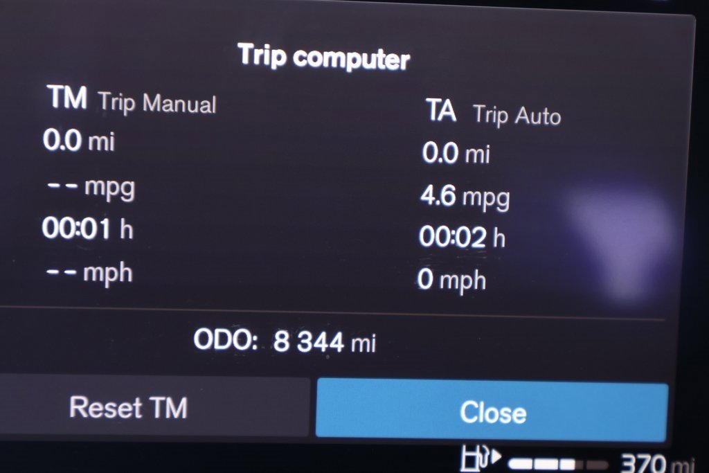 Used 2024 Volvo S60 B5 Plus w/ Climate Package image 22