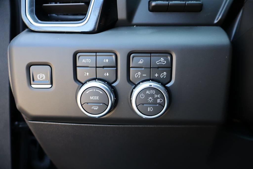Used 2026 GMC Sierra 1500 Denali Ultimate AWD/4WD image 18