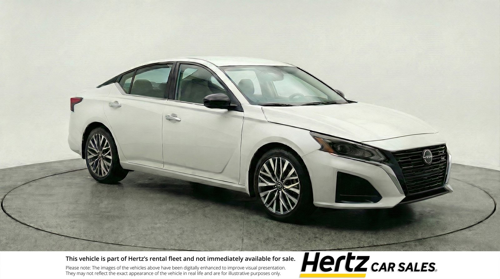 Used 2025 Nissan Altima 2.5 SV image 1