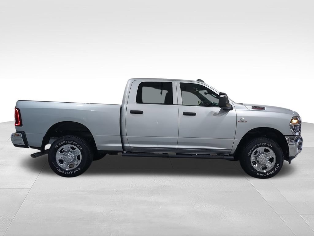 New 2026 RAM 2500 Tradesman AWD/4WD image 9
