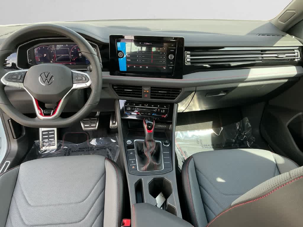 New 2027 Volkswagen Jetta GLI Autobahn FWD image 10