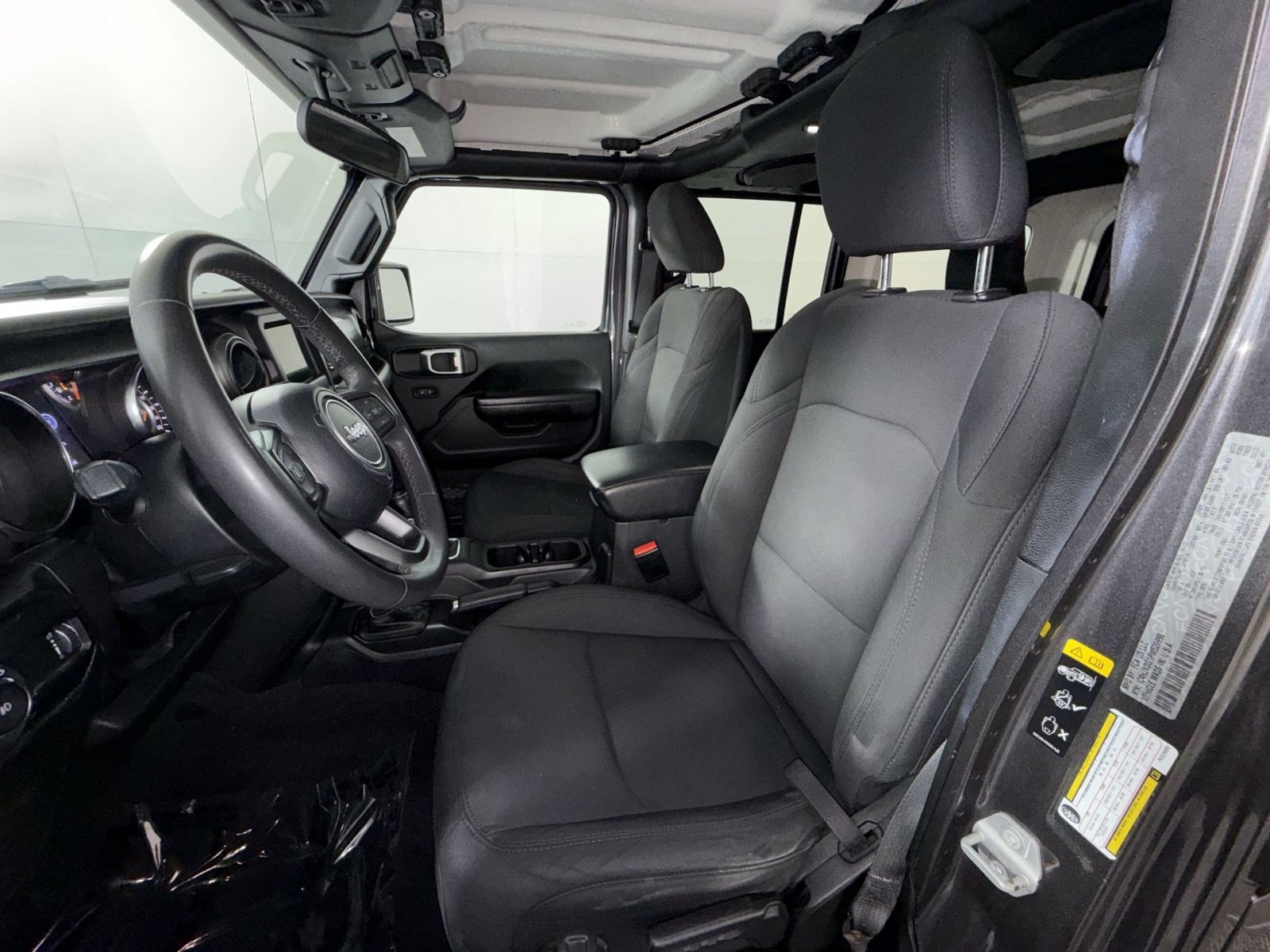 Used 2023 Jeep Wrangler Unlimited Sport AWD/4WD image 13