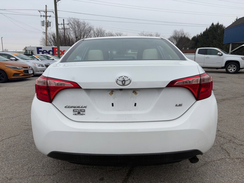 Used 2019 Toyota Corolla LE image 5
