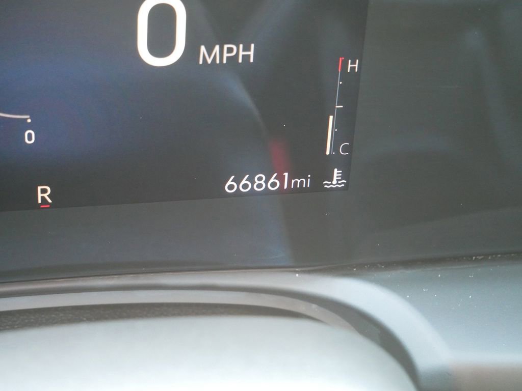 Used 2024 Buick Encore GX Sport Touring w/ Comfort Package FWD image 37