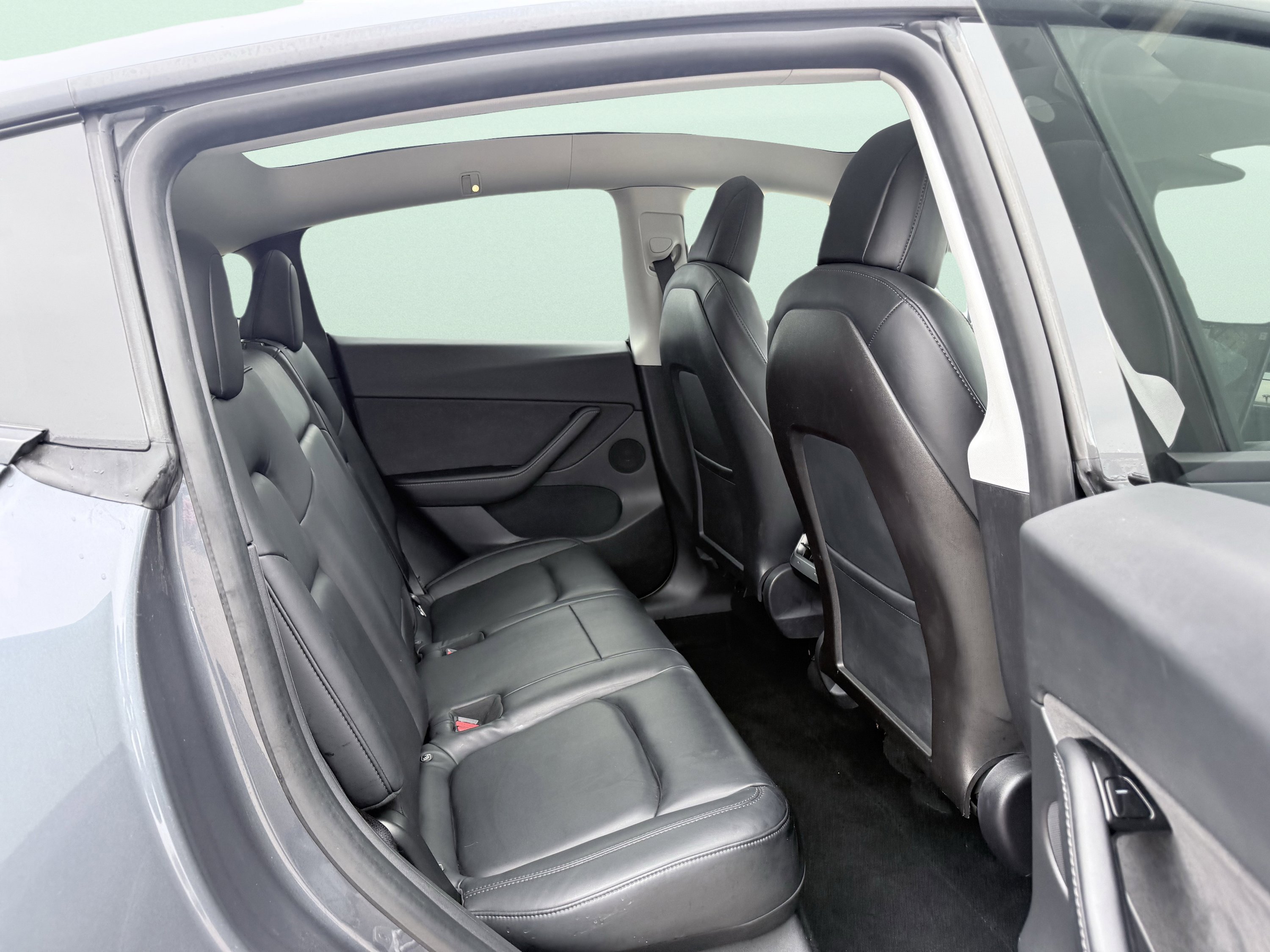 Used 2020 Tesla Model Y Performance image 43