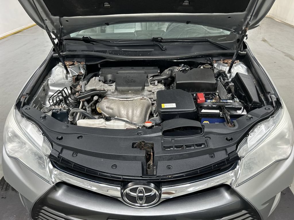 Used 2016 Toyota Camry LE FWD image 23