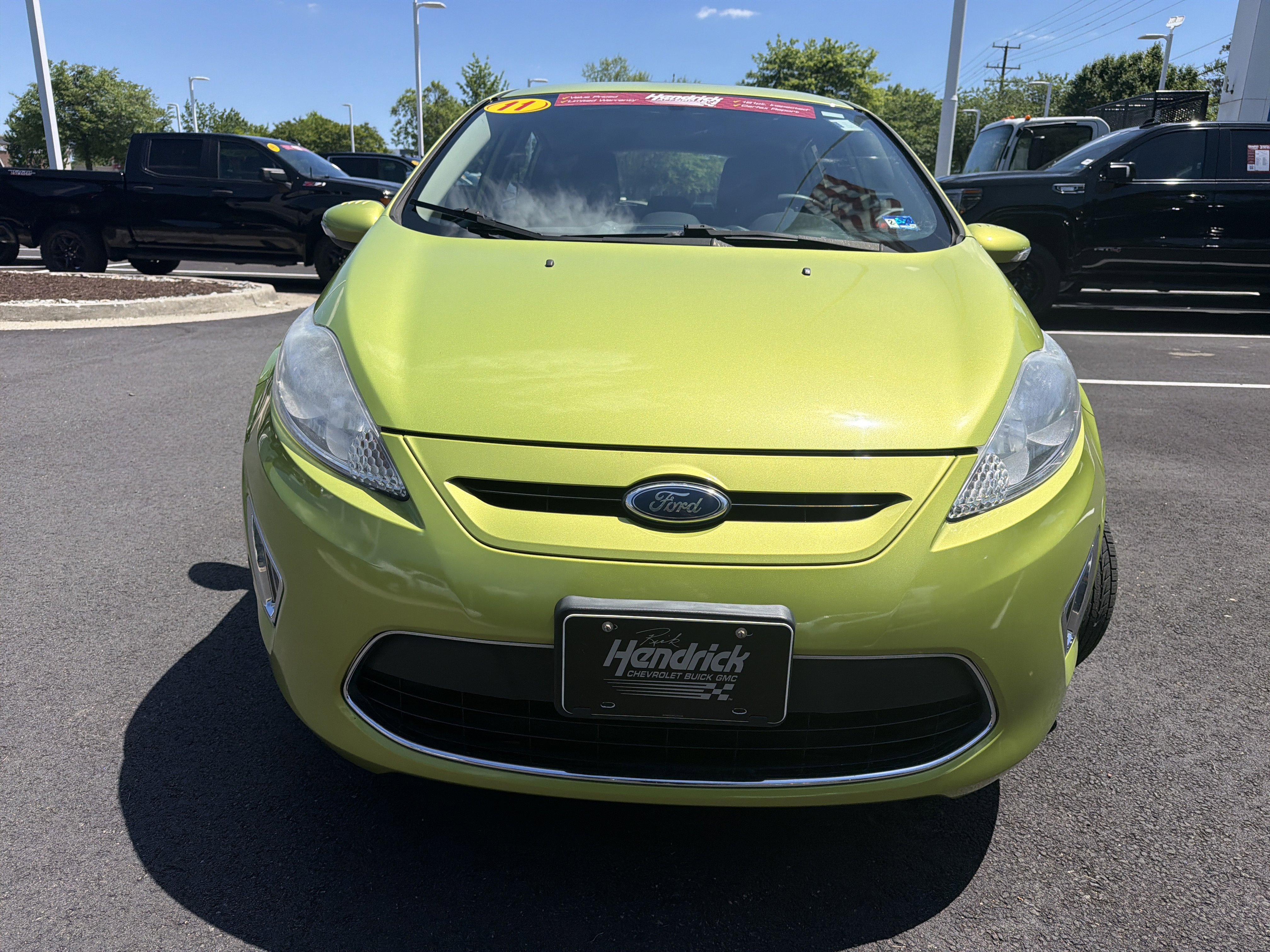 Used 2011 Ford Fiesta SES FWD image 3