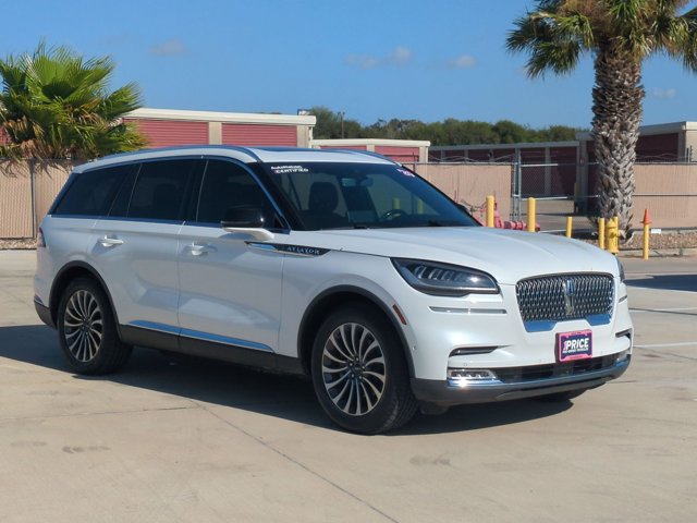 Used 2020 Lincoln Aviator Reserve w/ Equipment Group 201A RWD image 3